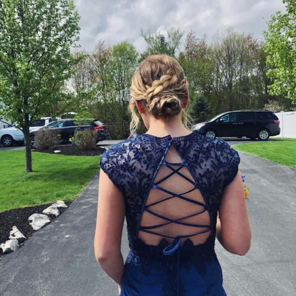 Mori Lee Size 1/2 Navy Blue Prom Dress - Picture 2 of 12